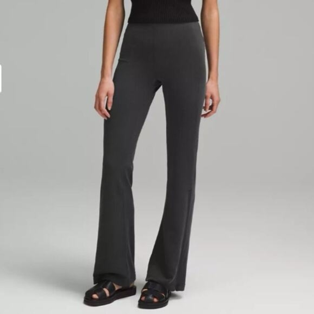 Lululemon Brushed Softstreme Ribbed Zip Flared Pant 32.5"